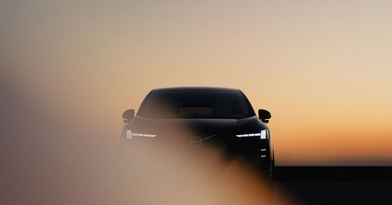 Новото Volvo EX60